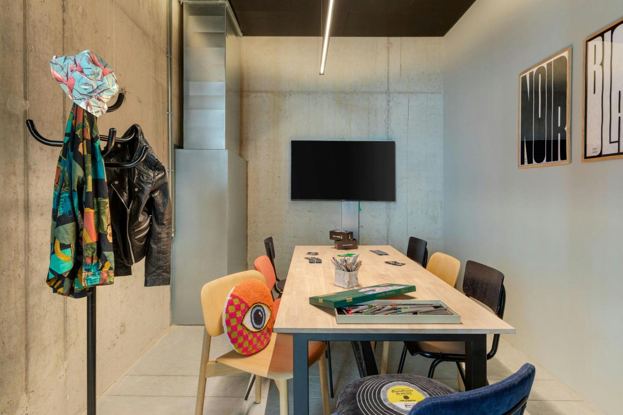 Moxy Antwerp Hotel Ngoại thất bức ảnh