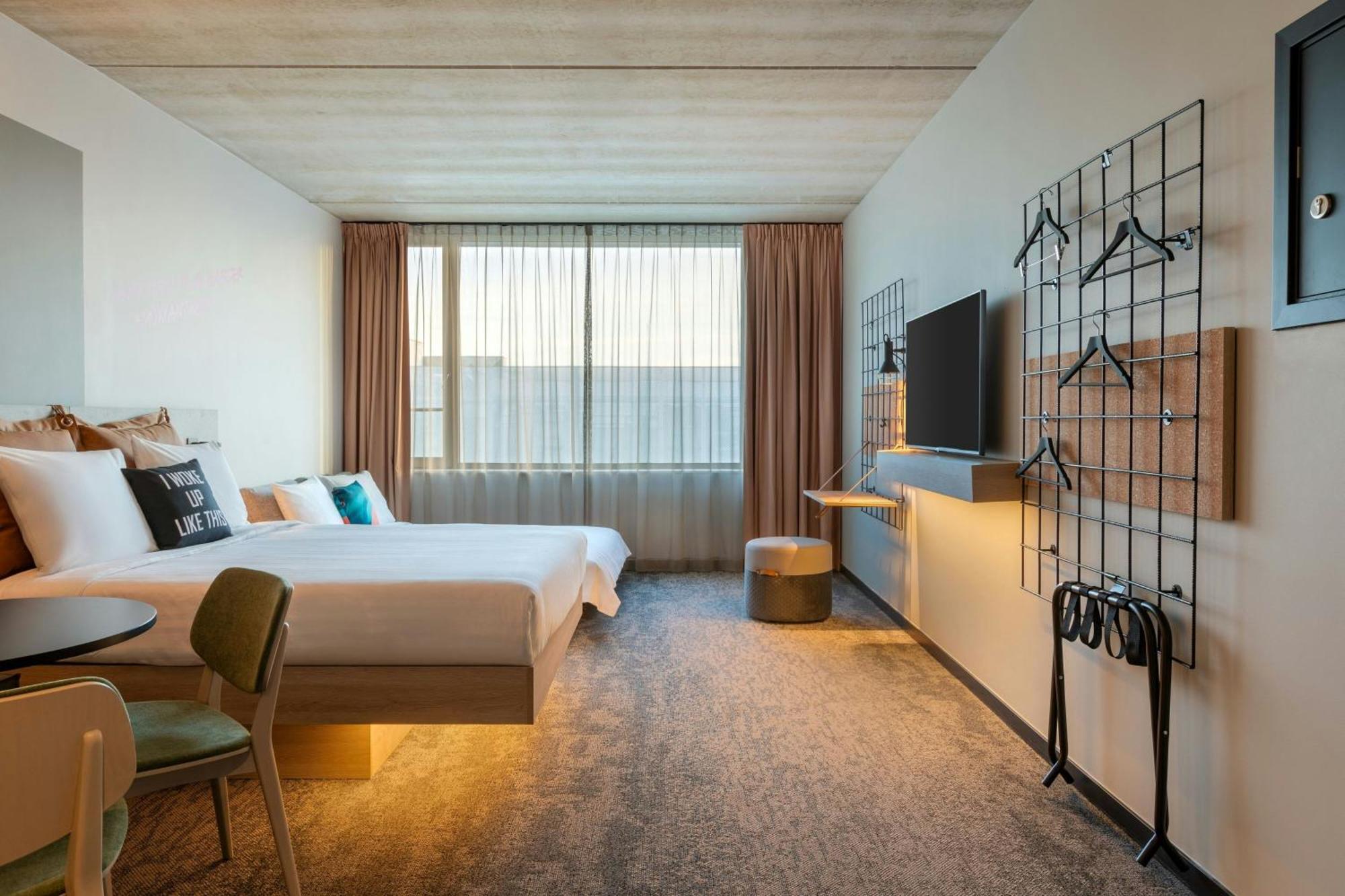 Moxy Antwerp Hotel Ngoại thất bức ảnh